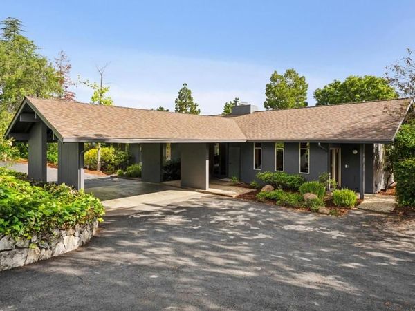 25845 Springhill Drive, Los Altos Hills, CA 94022