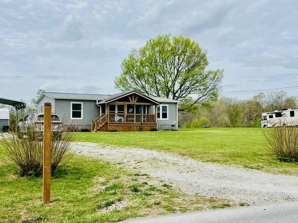 504 Campbellsville Pike , Ethridge, TN 38456
