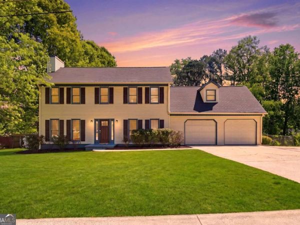 2620 Wicklow Way, Powder Springs, GA 30127