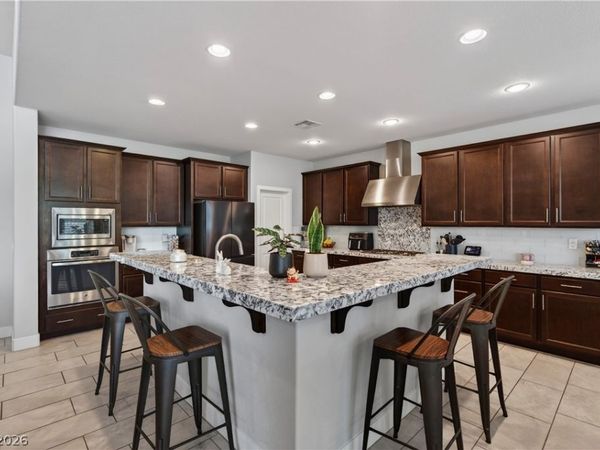 8455 Skye Walk Court, Las Vegas, NV 89166