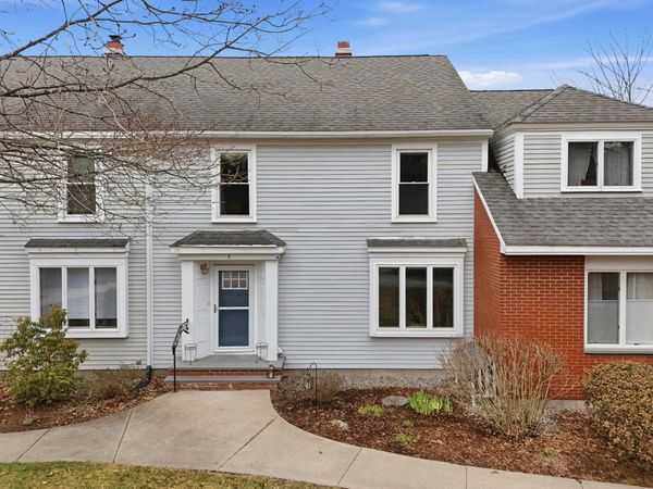 4 Mill Falls Road, Unit 4, Pembroke, NH 03275