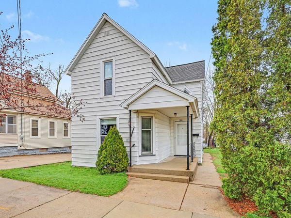 1212 Garfield Avenue NW, Grand Rapids, MI 49504