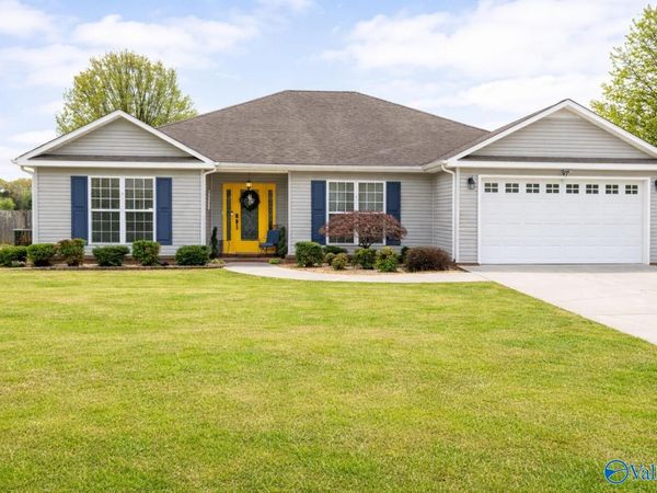 190 Scogin Drive, Tuscumbia, AL 35674