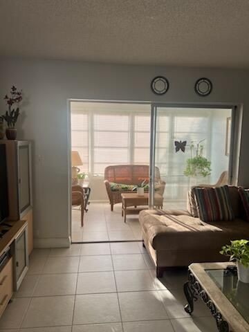 7817 Golf Cir Drive, Unit 210, Margate, FL 33063 Photo