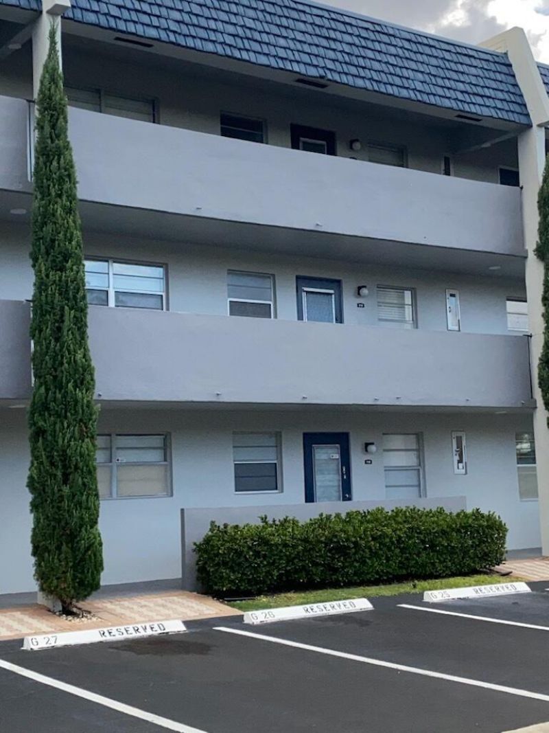 7817 Golf Cir Drive, Unit 210, Margate, FL 33063 Photo