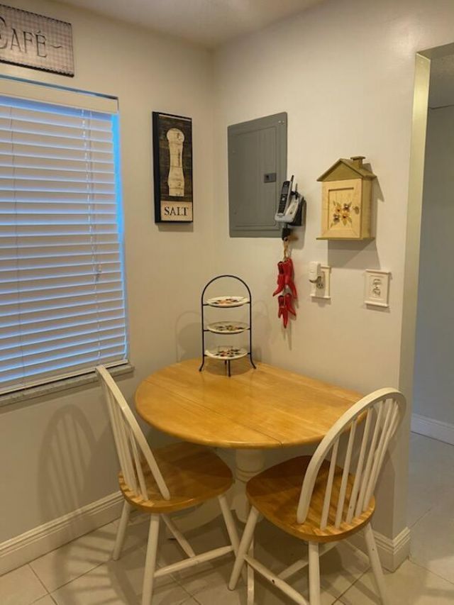 7817 Golf Cir Drive, Unit 210, Margate, FL 33063 Photo