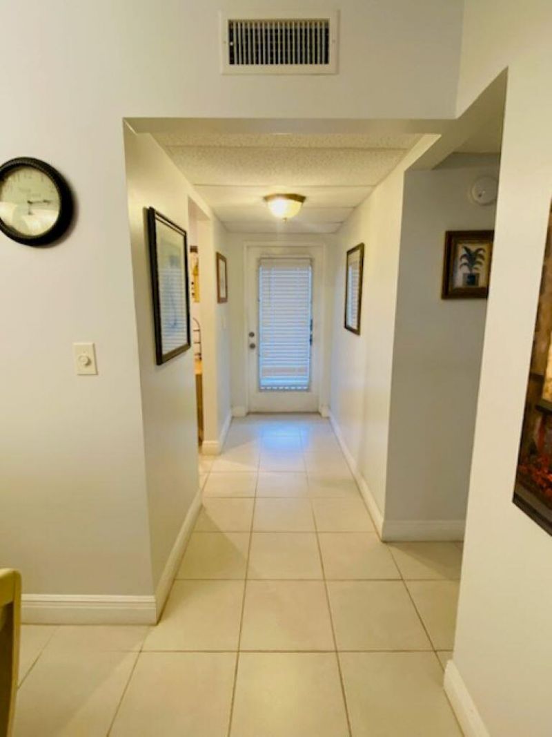 7817 Golf Cir Drive, Unit 210, Margate, FL 33063 Photo