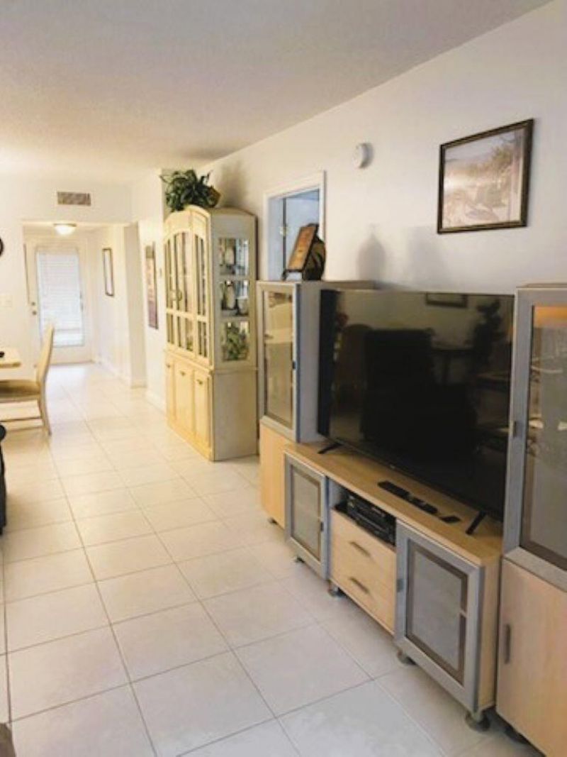 7817 Golf Cir Drive, Unit 210, Margate, FL 33063 Photo