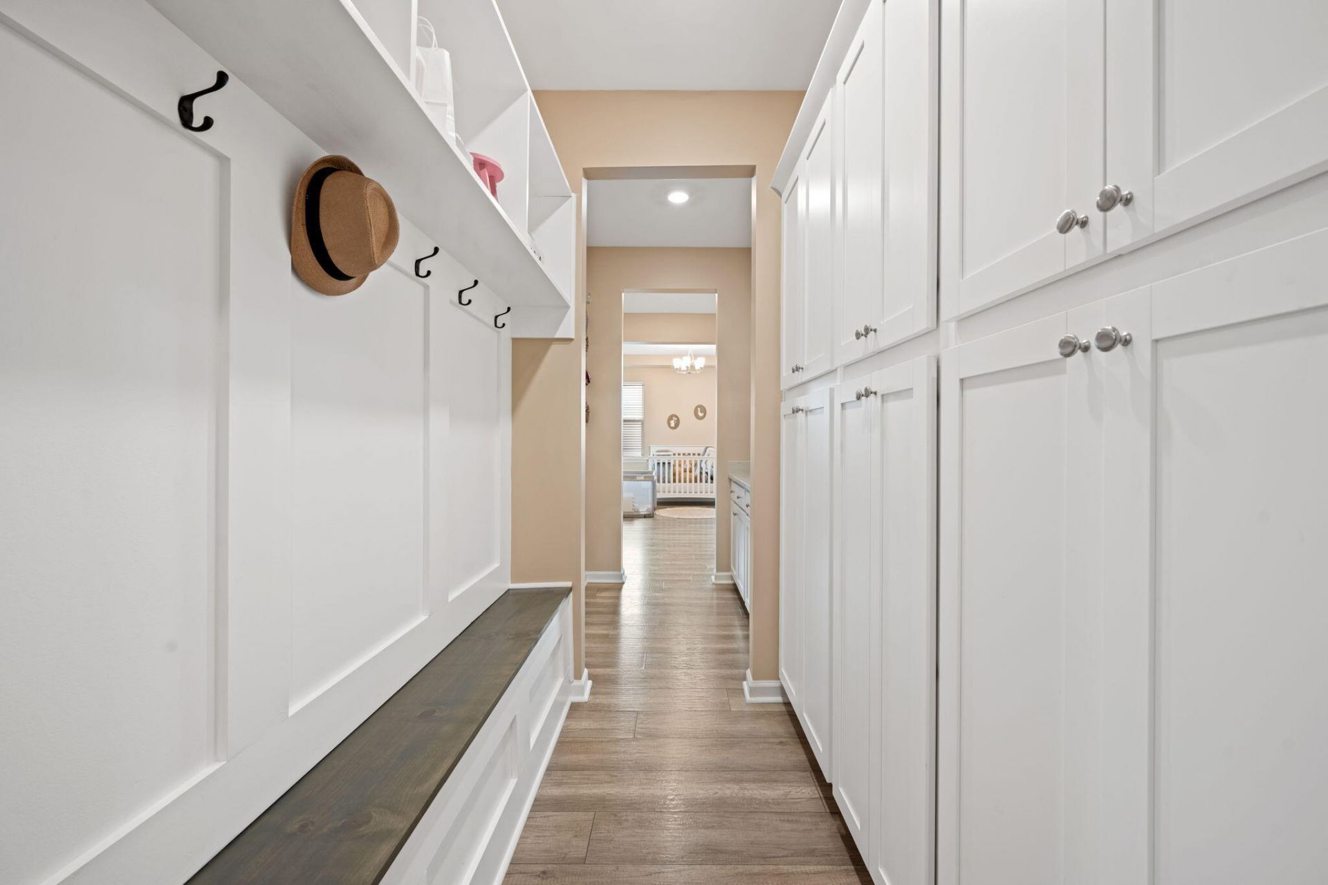 215 Squire Pope Road Photo 16