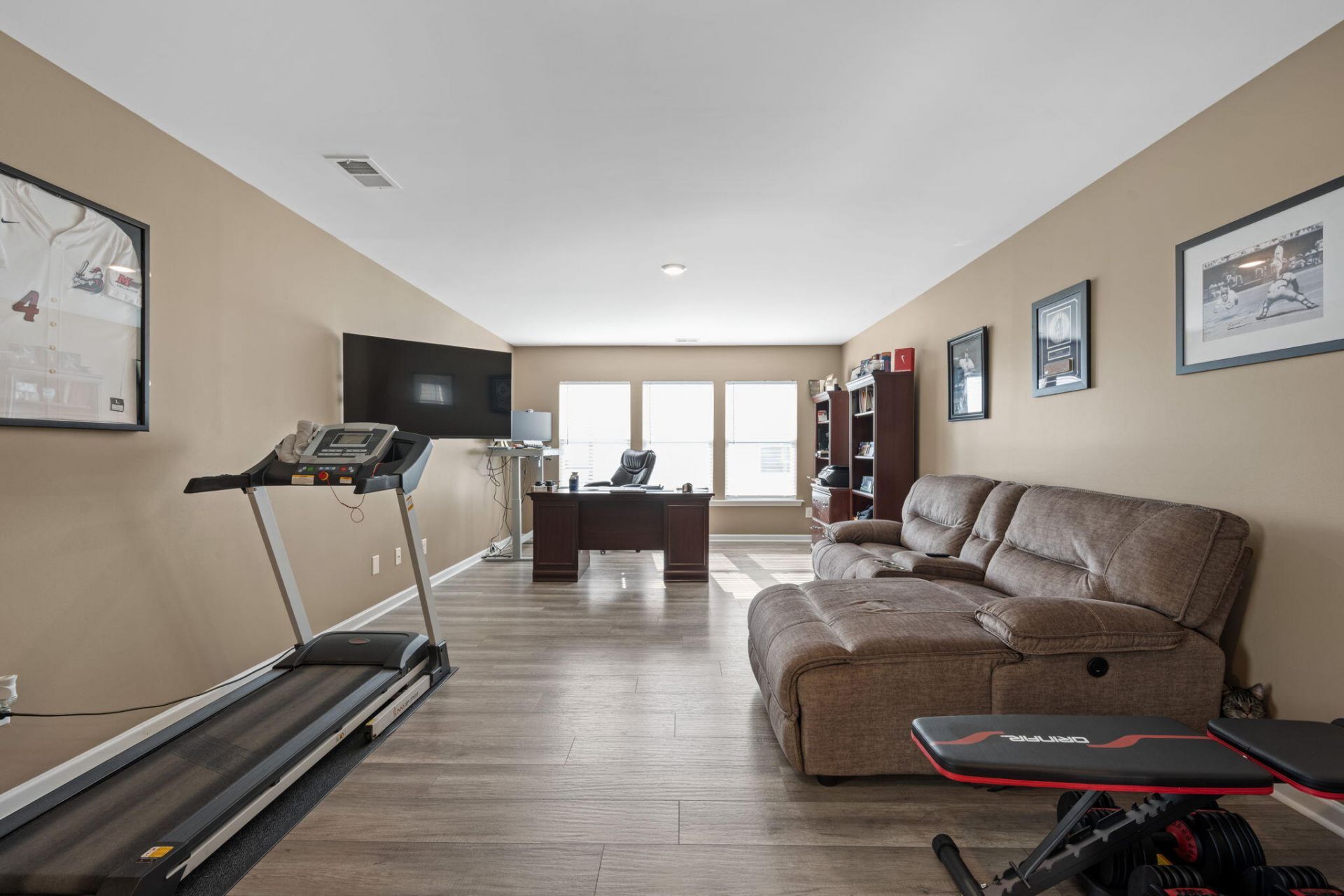 215 Squire Pope Road Photo 25