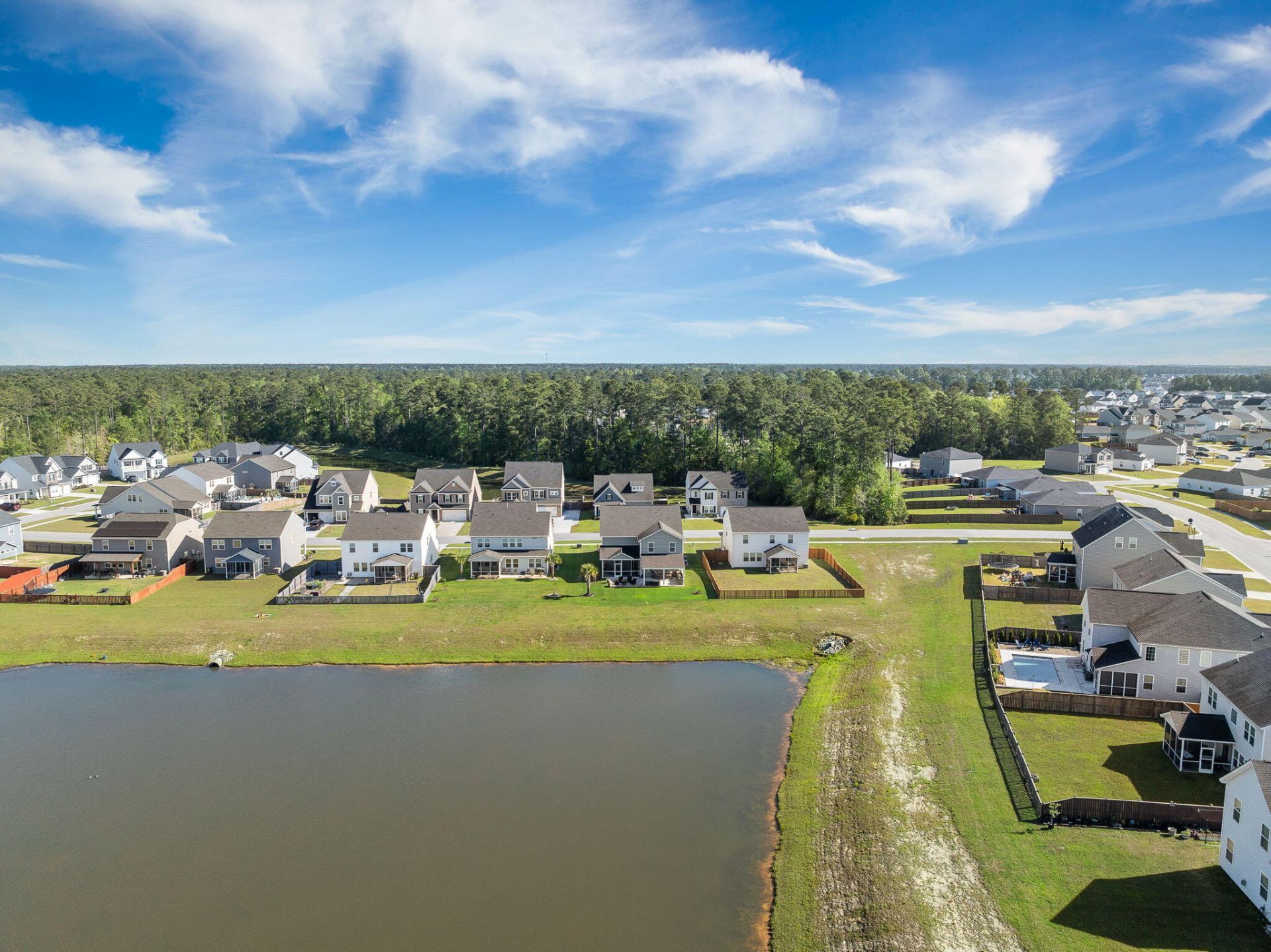 215 Squire Pope Road Photo 44