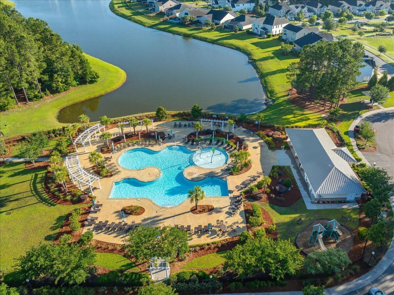 215 Squire Pope Road Photo 50