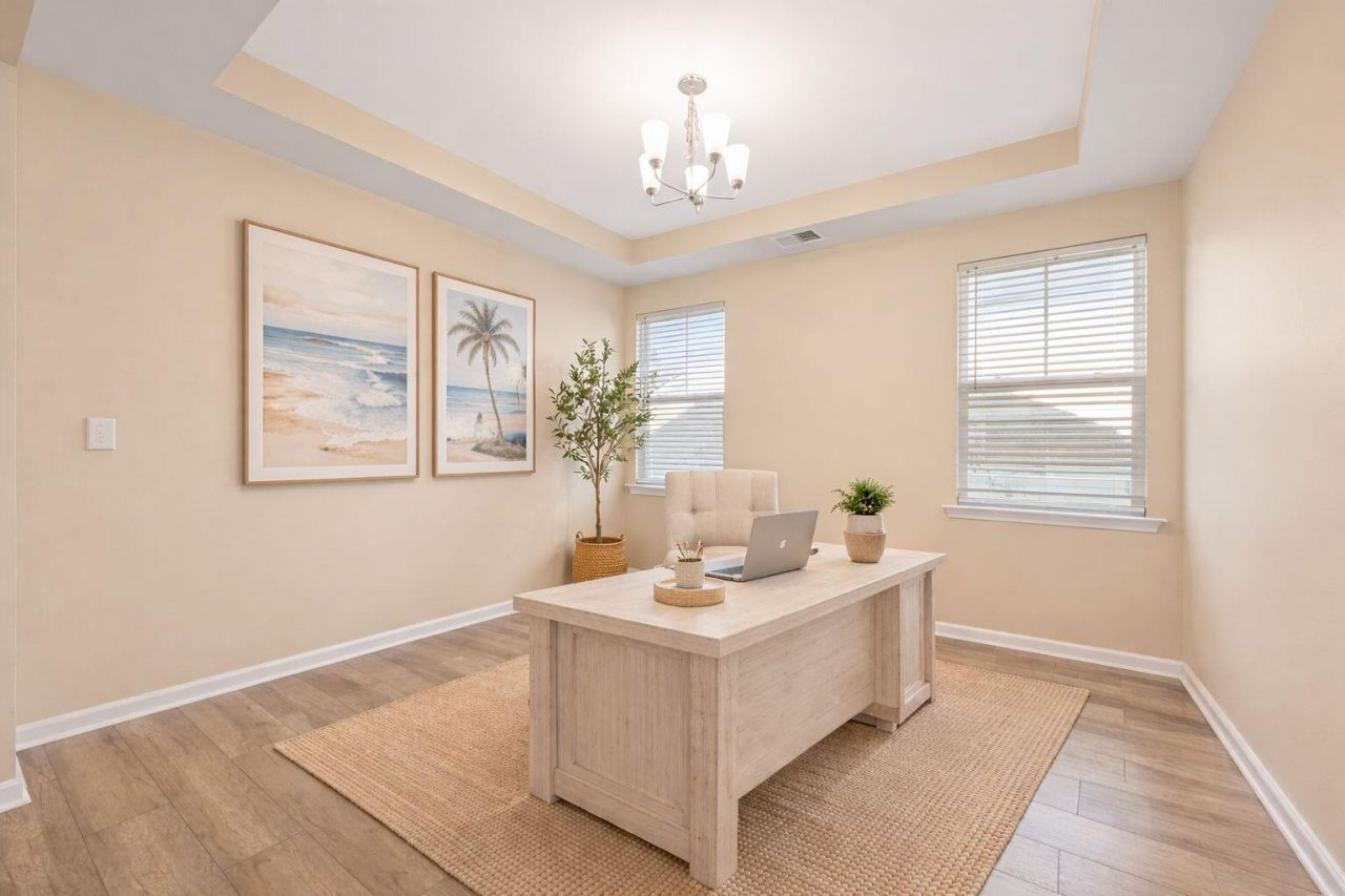 215 Squire Pope Road Photo 8