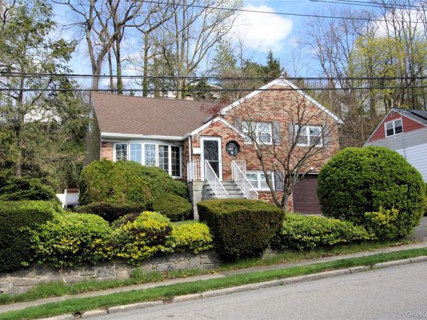 170 Pembrook Drive, Yonkers, NY 10710