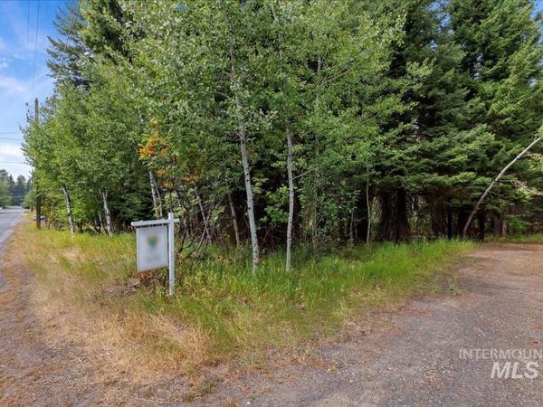 813 Reedy Ln, McCall, ID 83638