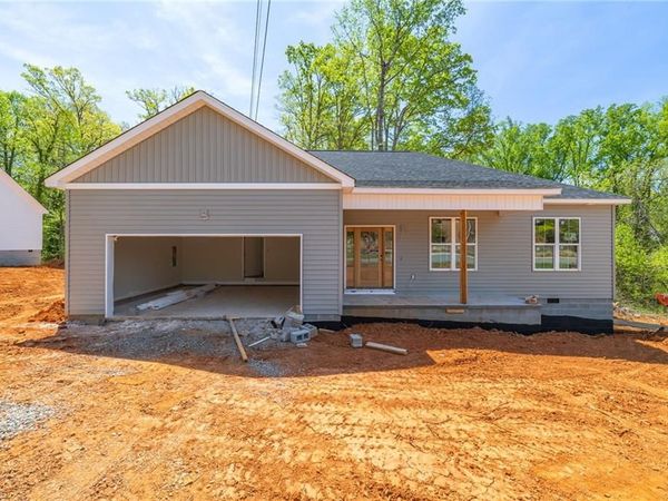 326 College Street , Rural Hall, NC 27045