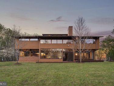 219 TIGER VALLEY ROAD, WASHINGTON, VA 22747