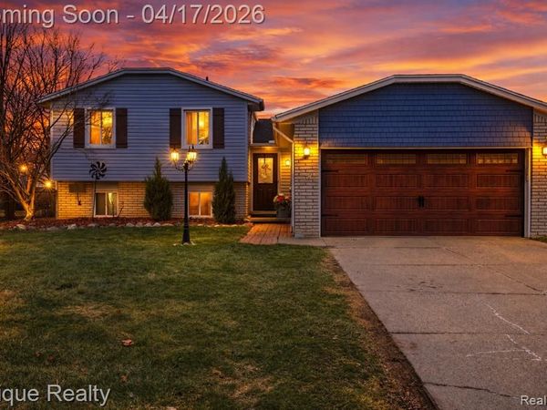 5013 Gardner Street E, Sterling Heights, MI 48310