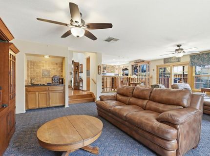 8904 Royal Gate Way, Elk Grove, CA 95624 Photo