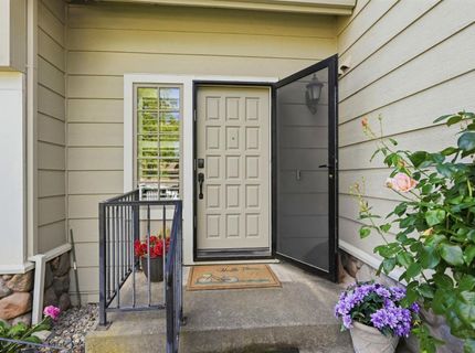 8904 Royal Gate Way, Elk Grove, CA 95624 Photo