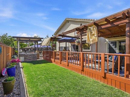 8904 Royal Gate Way, Elk Grove, CA 95624 Photo