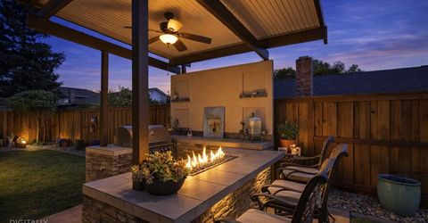 8904 Royal Gate Way, Elk Grove, CA 95624 Photo