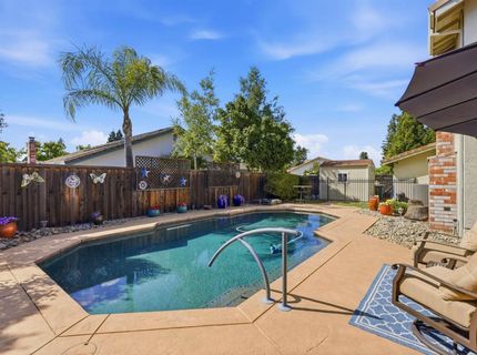 8904 Royal Gate Way, Elk Grove, CA 95624 Photo