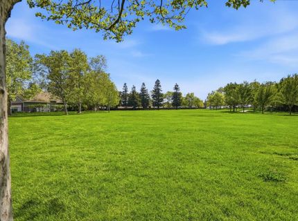 8904 Royal Gate Way, Elk Grove, CA 95624 Photo