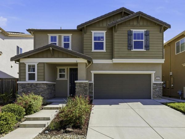 5362 Seal Beach Way, Sacramento, CA 95835