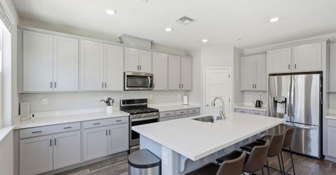 5362 Seal Beach Way, Sacramento, CA 95835 Photo