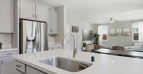 5362 Seal Beach Way, Sacramento, CA 95835 Photo