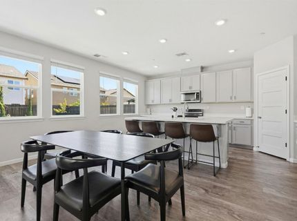 5362 Seal Beach Way, Sacramento, CA 95835 Photo