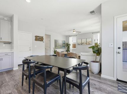 5362 Seal Beach Way, Sacramento, CA 95835 Photo