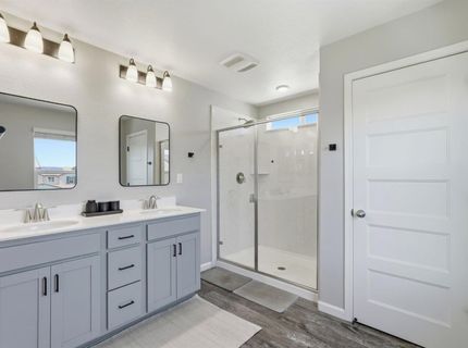 5362 Seal Beach Way, Sacramento, CA 95835 Photo