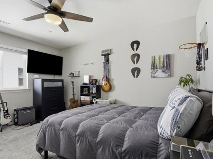 5362 Seal Beach Way, Sacramento, CA 95835 Photo