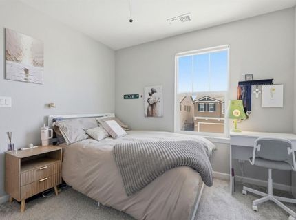 5362 Seal Beach Way, Sacramento, CA 95835 Photo