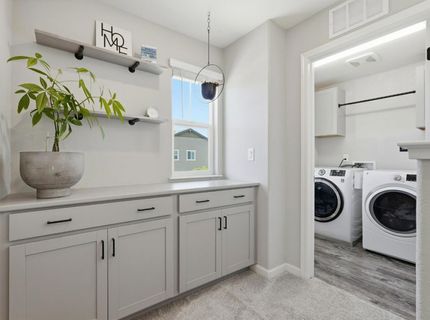 5362 Seal Beach Way, Sacramento, CA 95835 Photo