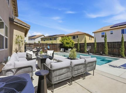 5362 Seal Beach Way, Sacramento, CA 95835 Photo