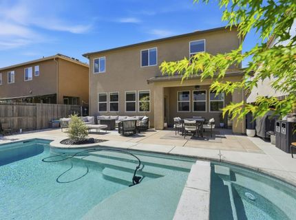 5362 Seal Beach Way, Sacramento, CA 95835 Photo