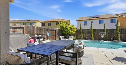 5362 Seal Beach Way, Sacramento, CA 95835 Photo