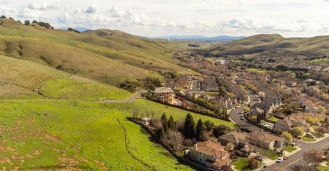 2232 Bennington Dr, Vallejo, CA 94591 Photo