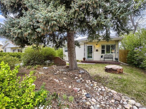 5611 S Hickory Street , Littleton, CO 80120