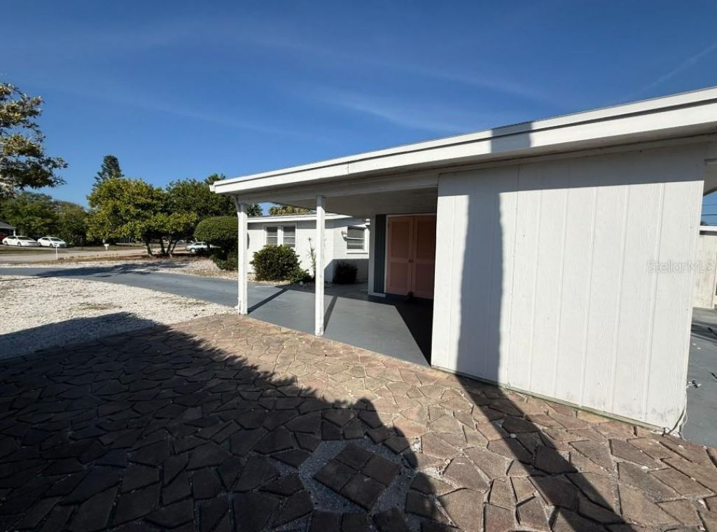 6631 Renssalaer Drive, Bradenton, FL 34207 Photo