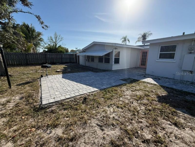 6631 Renssalaer Drive, Bradenton, FL 34207 Photo