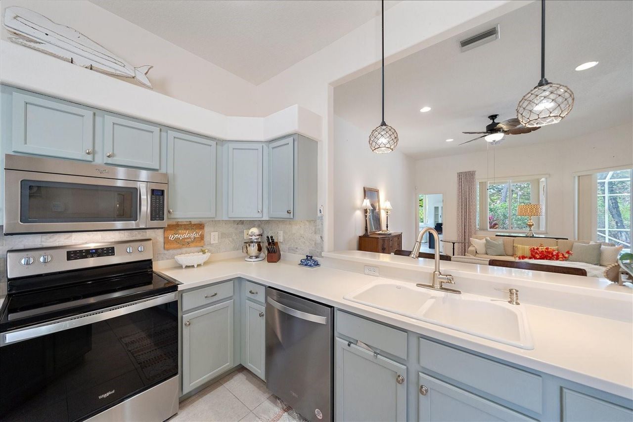 7220 Southgate Court, Sarasota, FL 34243 Photo