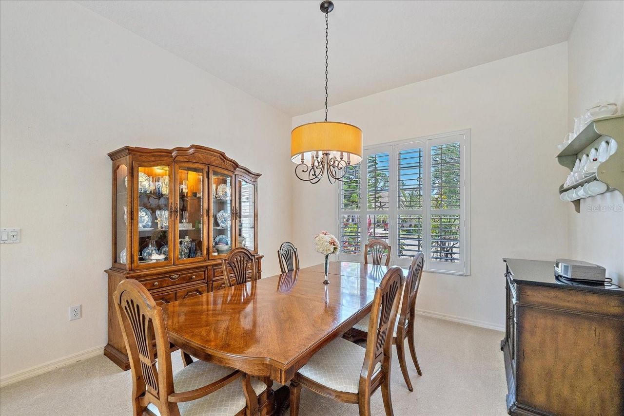 7220 Southgate Court, Sarasota, FL 34243 Photo