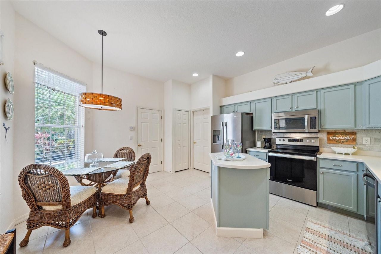 7220 Southgate Court, Sarasota, FL 34243 Photo