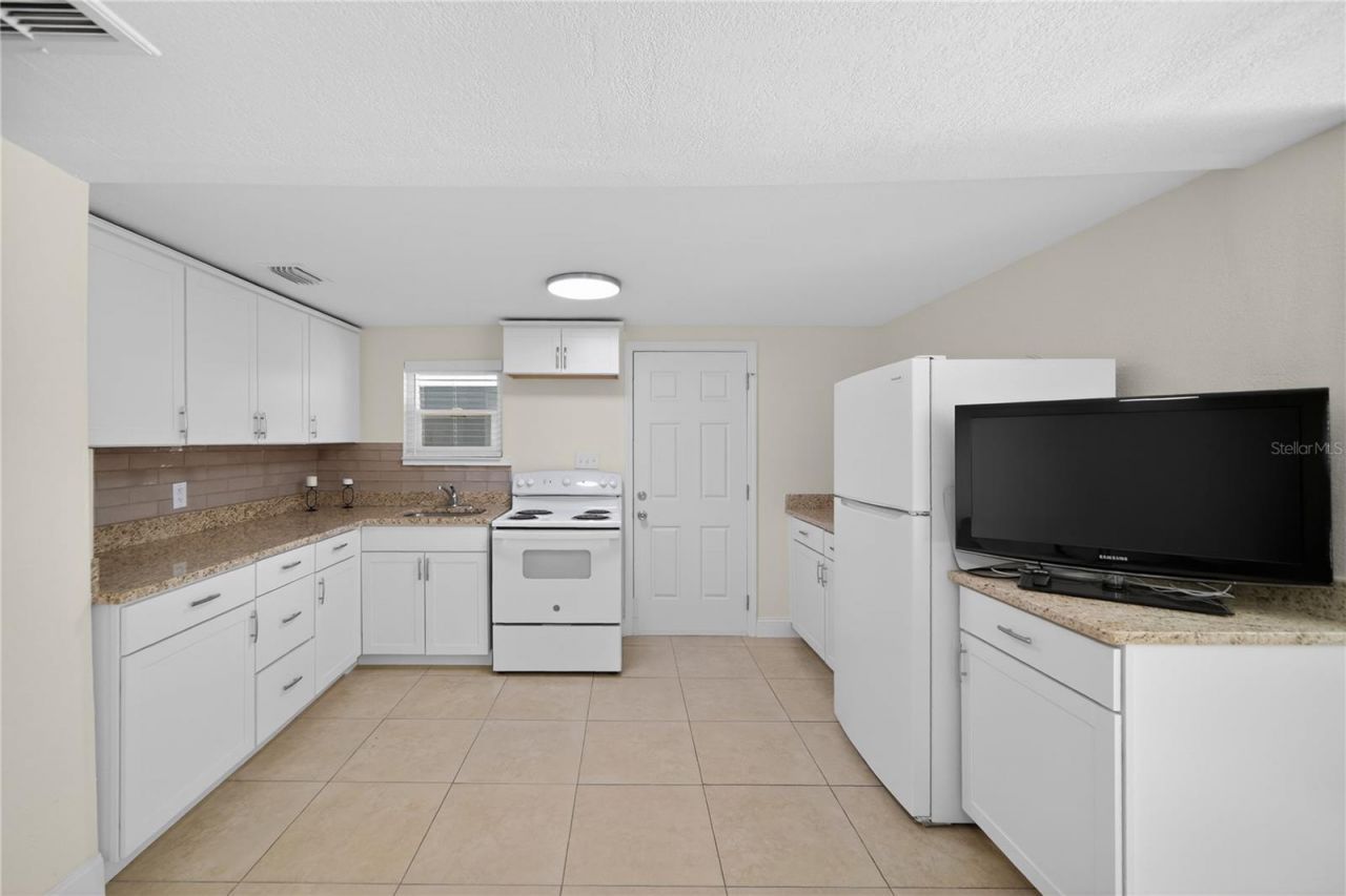 2280 Norwell Avenue, Orlando, FL 32806 Photo