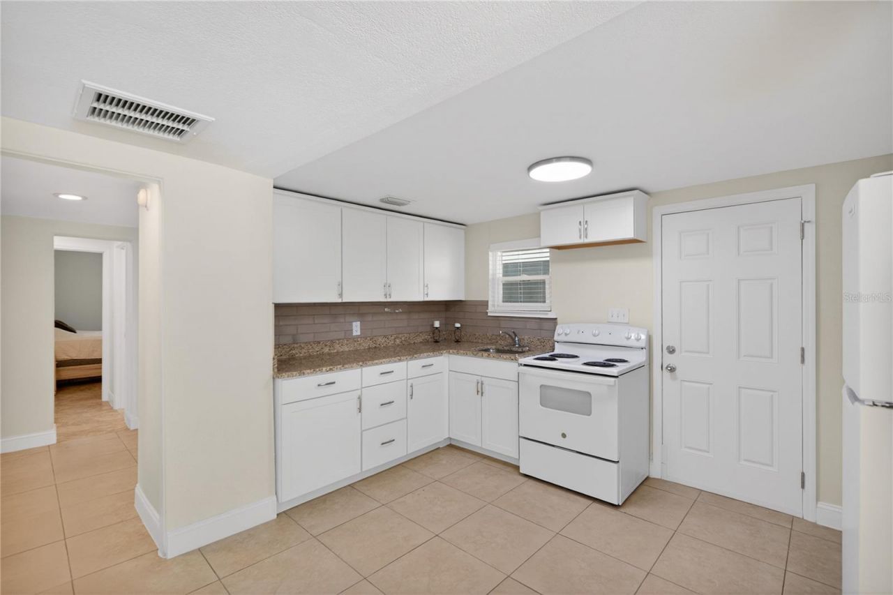 2280 Norwell Avenue, Orlando, FL 32806 Photo