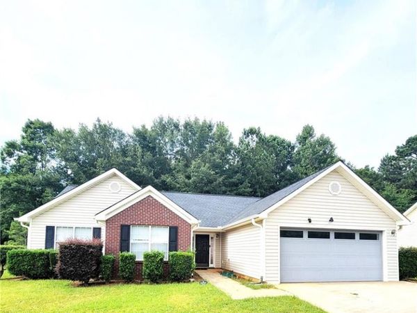 203 Plantation Trail, Griffin, GA 30223